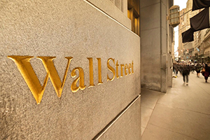 华尔街机构该为美国房价快速上涨负责吗？